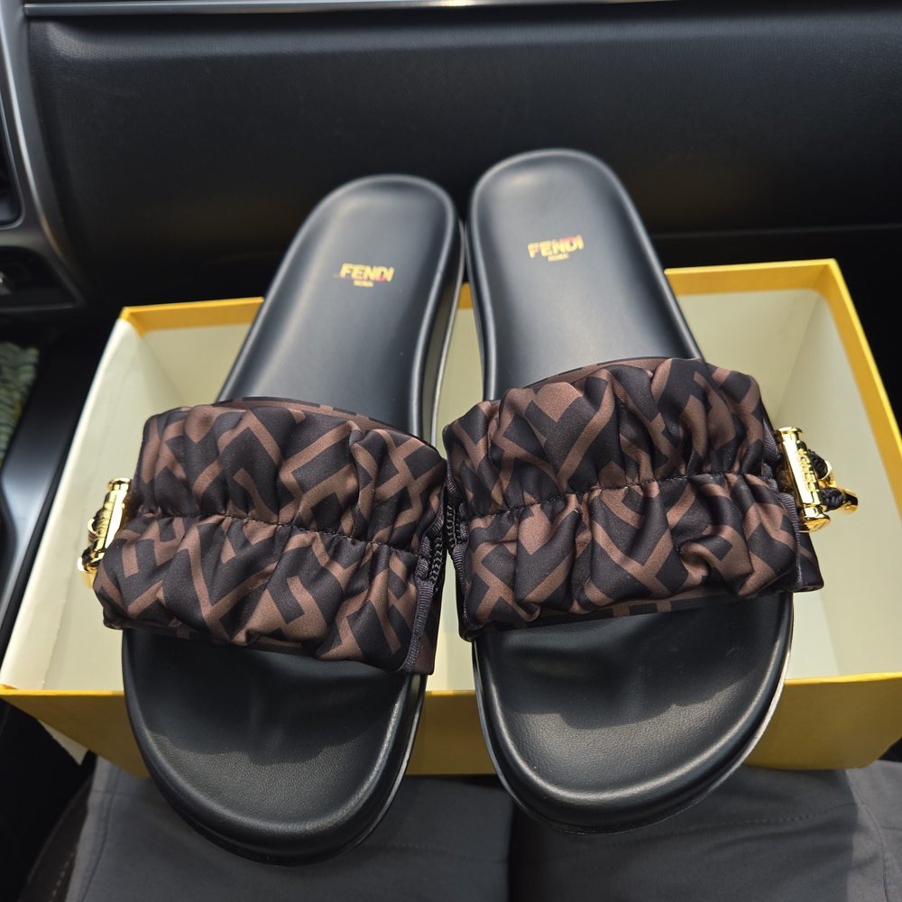 Fendi Black and Brown Patterned Slide Sandals